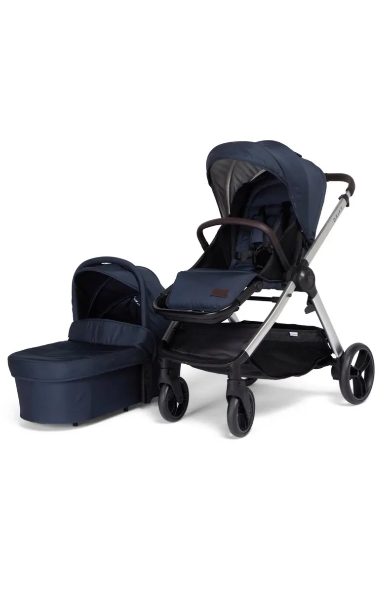 3 in 1 travel system with R129 car seat in navy - Image 1