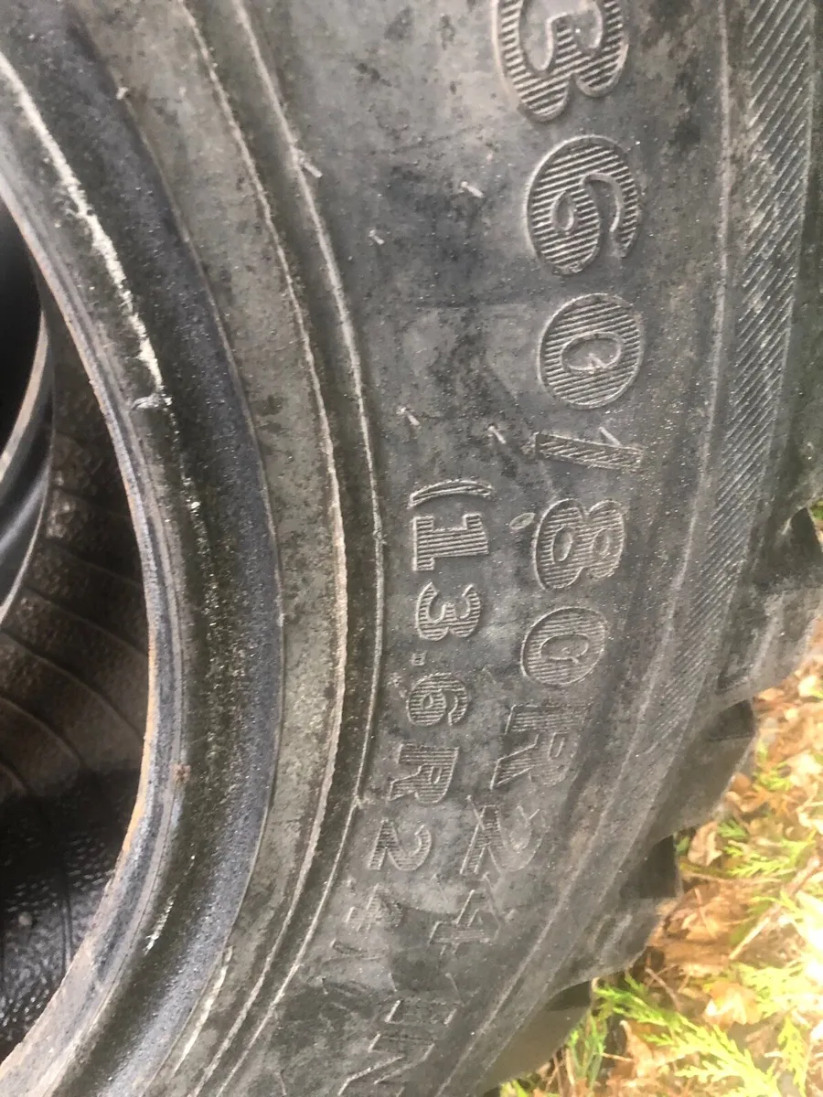 Full set Road or Grass  Tyres - Image 3