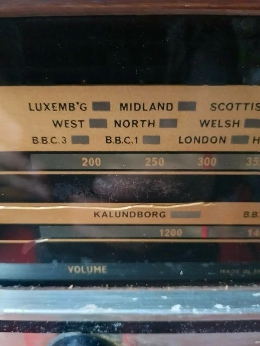 Vintage Alba radio.postage - Image 2