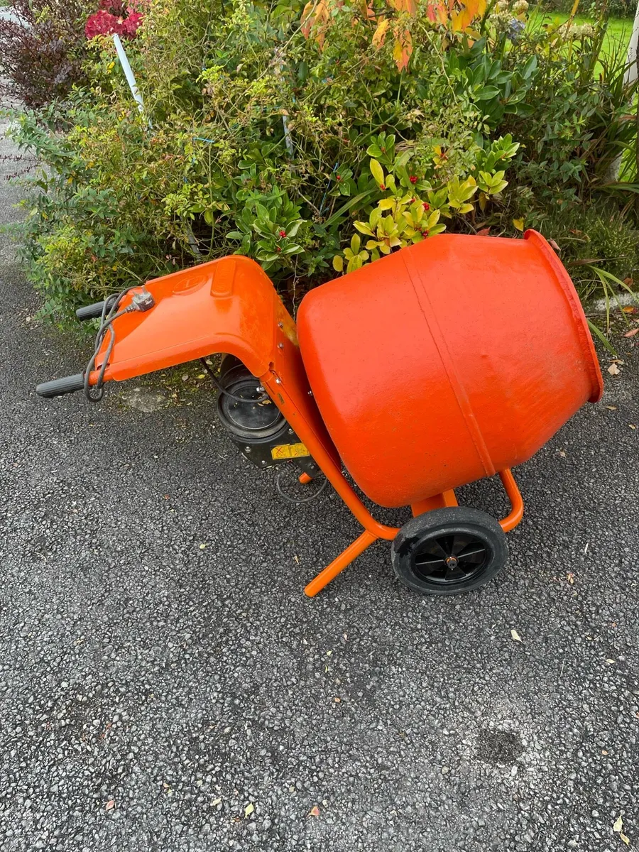 Belle Electric Cement Mixer 240v. - Image 3
