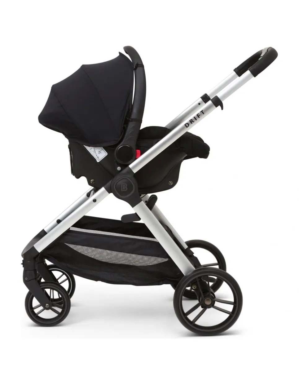 3 in 1 travel system with R129 car seat in navy - Image 4