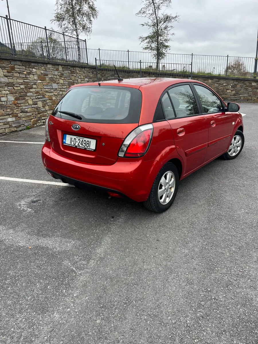 Kia Rio 2011 - Image 3