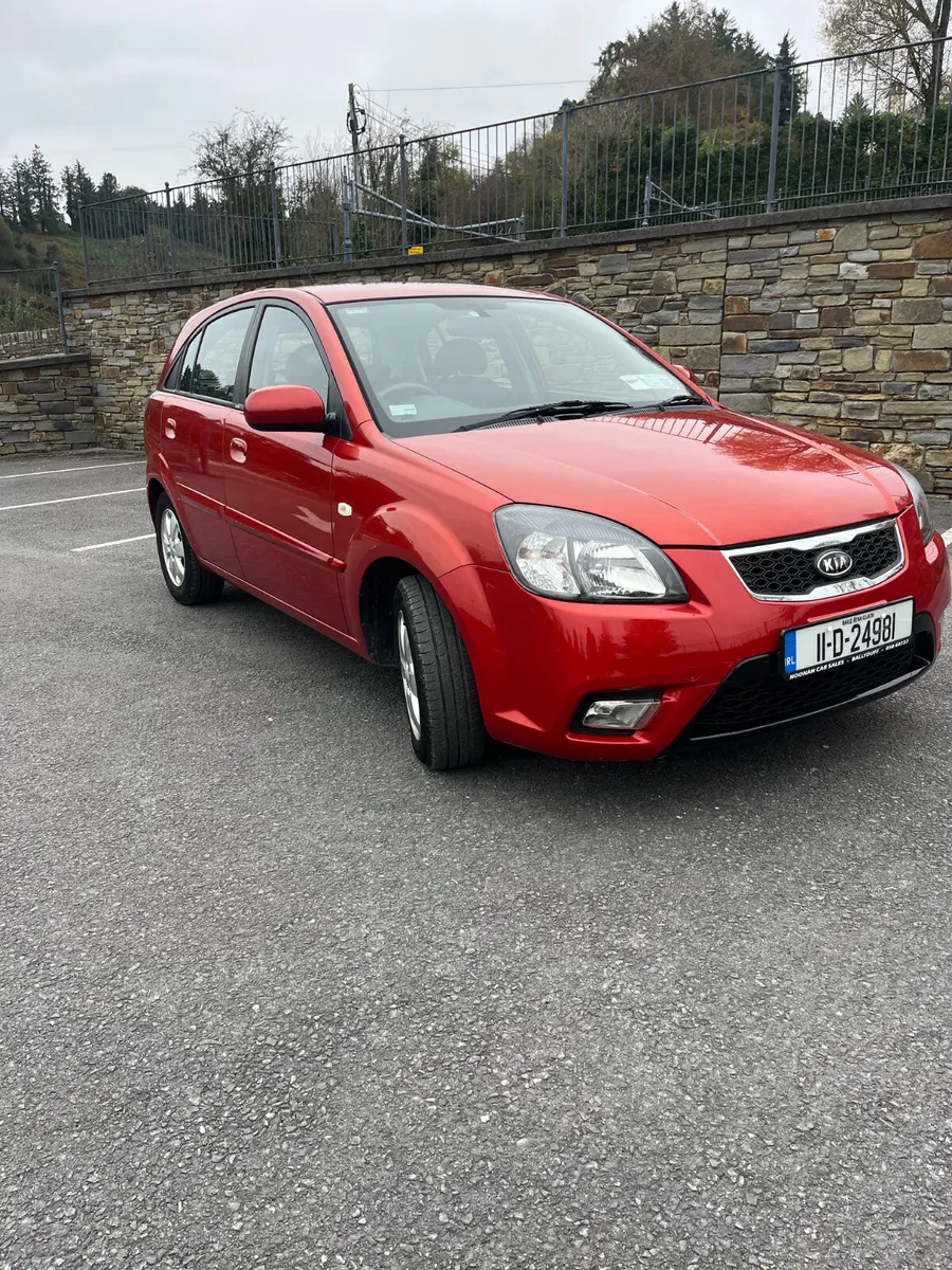 Kia Rio 2011 - Image 1
