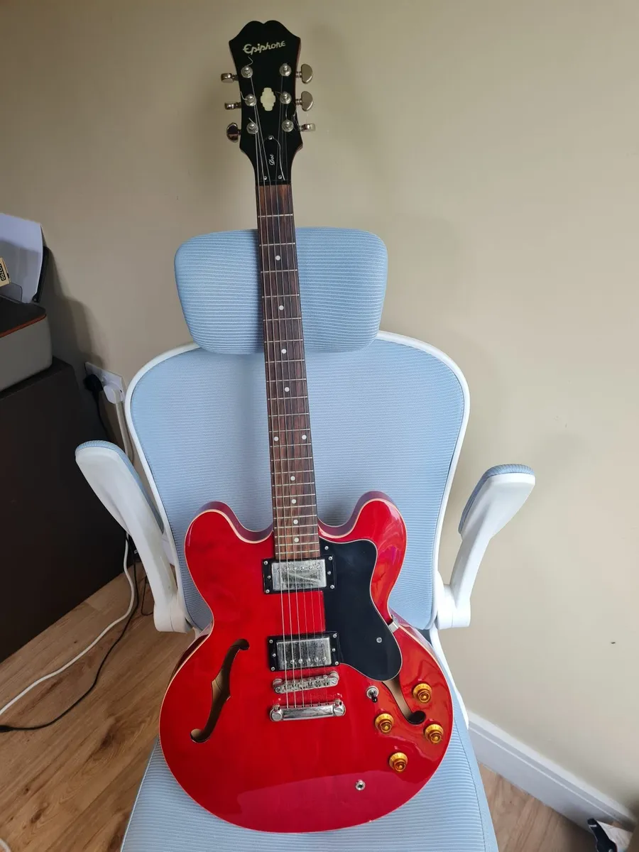 Epiphone dot guitar - Image 1