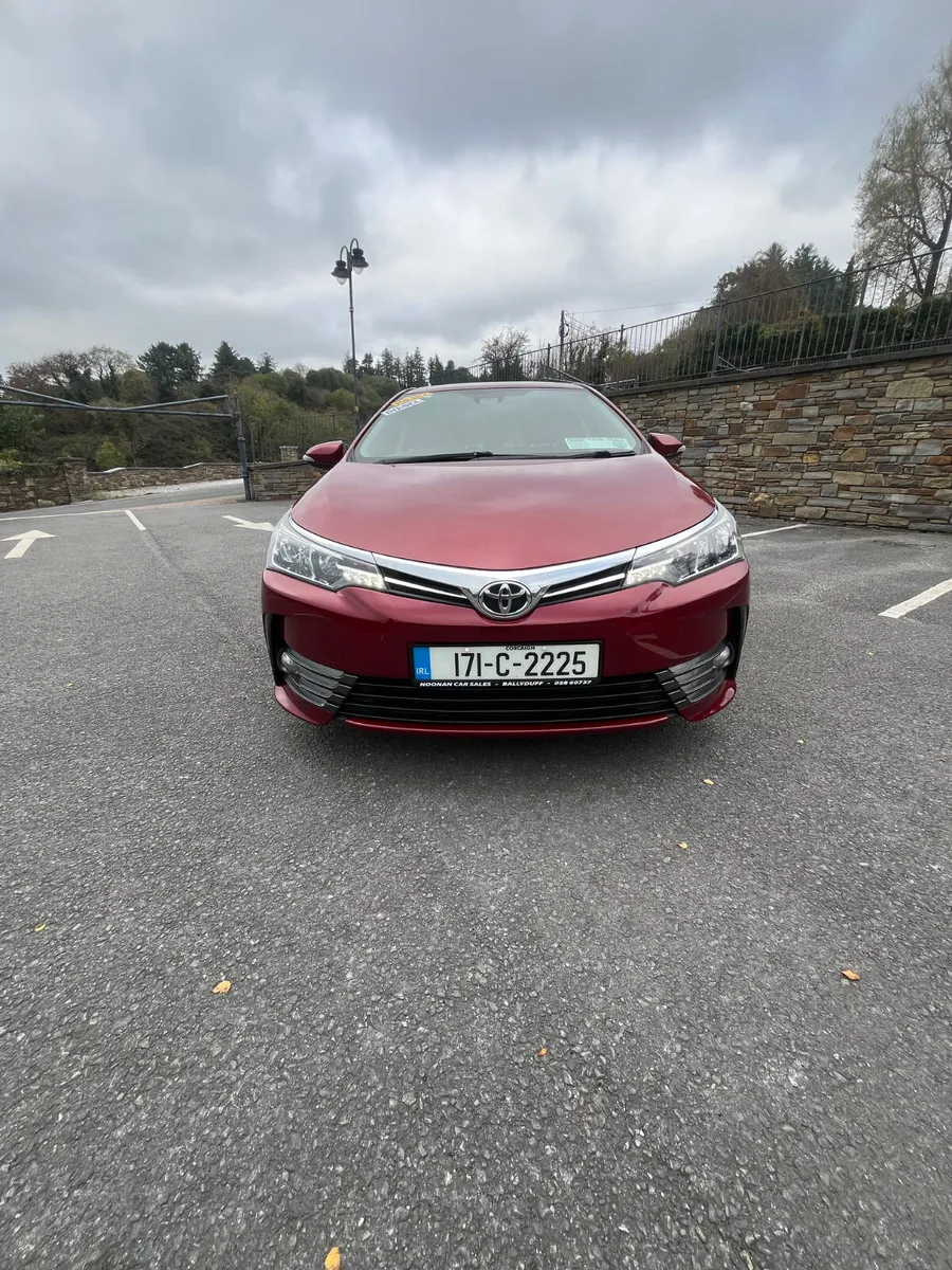 Toyota Corolla 2017 - Image 3