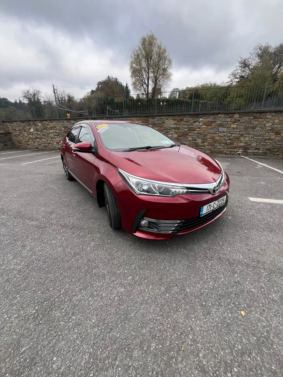 Toyota Corolla 2017 - Image 1