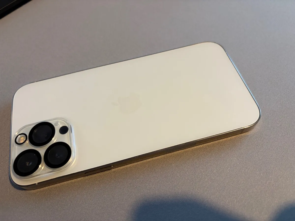 iPhone 13 Pro Max silver 128GB - Image 1