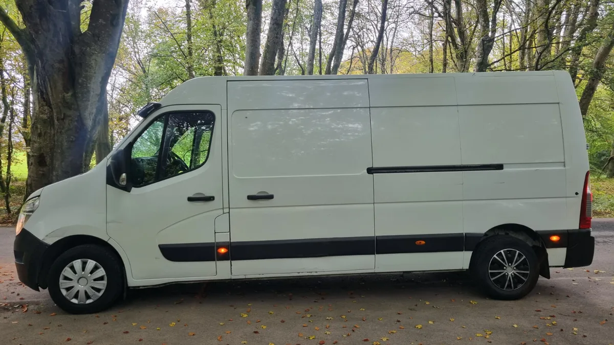 181 Nissan NV400 l3h2 - Image 4