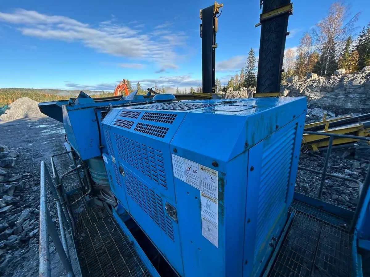 06' Terex Pegson Maxtrak 1000 Cone Crusher - Image 4