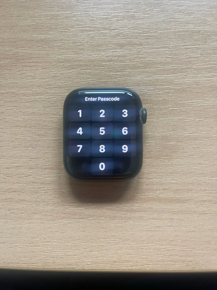 Apple Watch Series 7 - Image 2