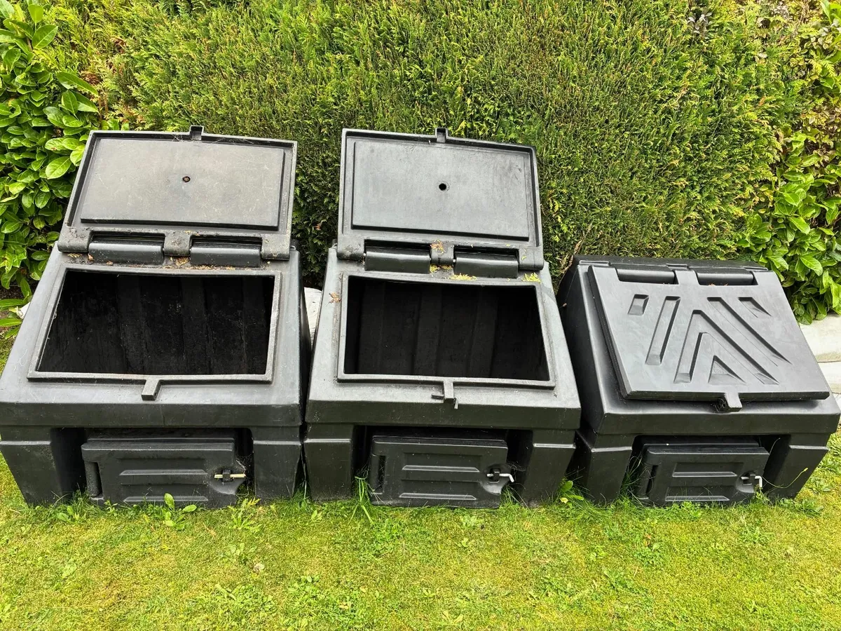 X3 COAL bunkers - Image 1