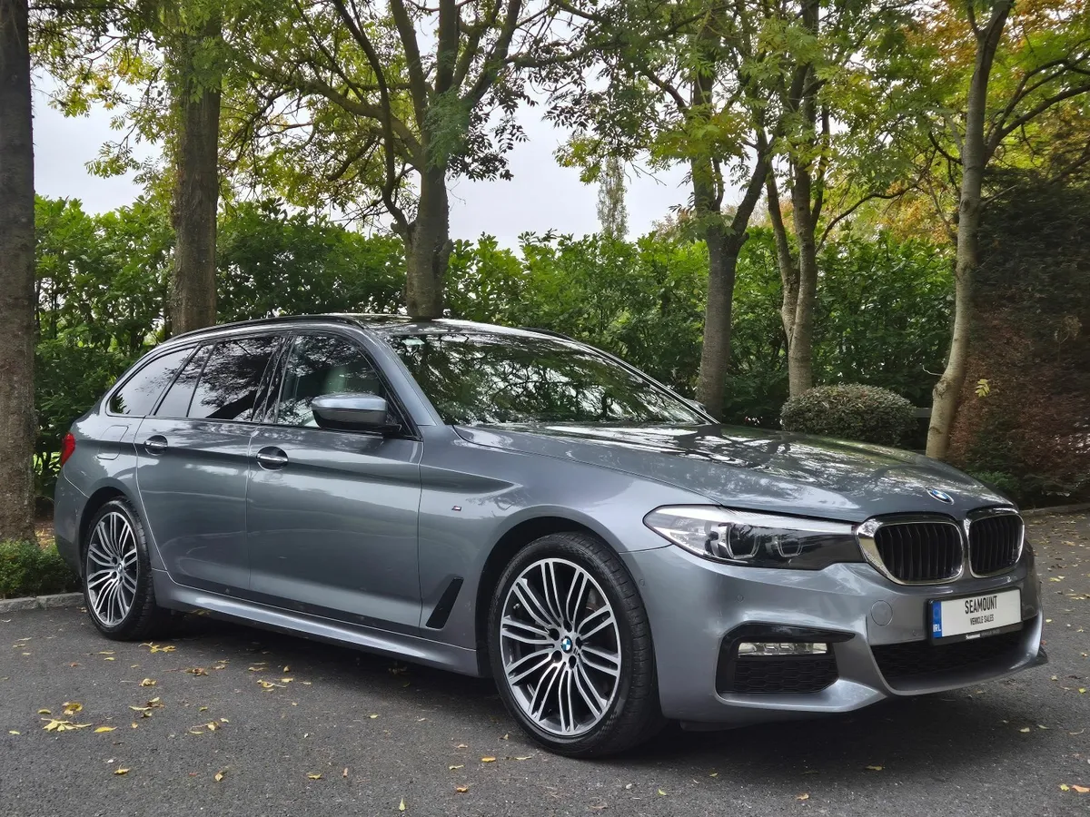BMW 520d M-Sport Touring - Pan Roof - Image 3