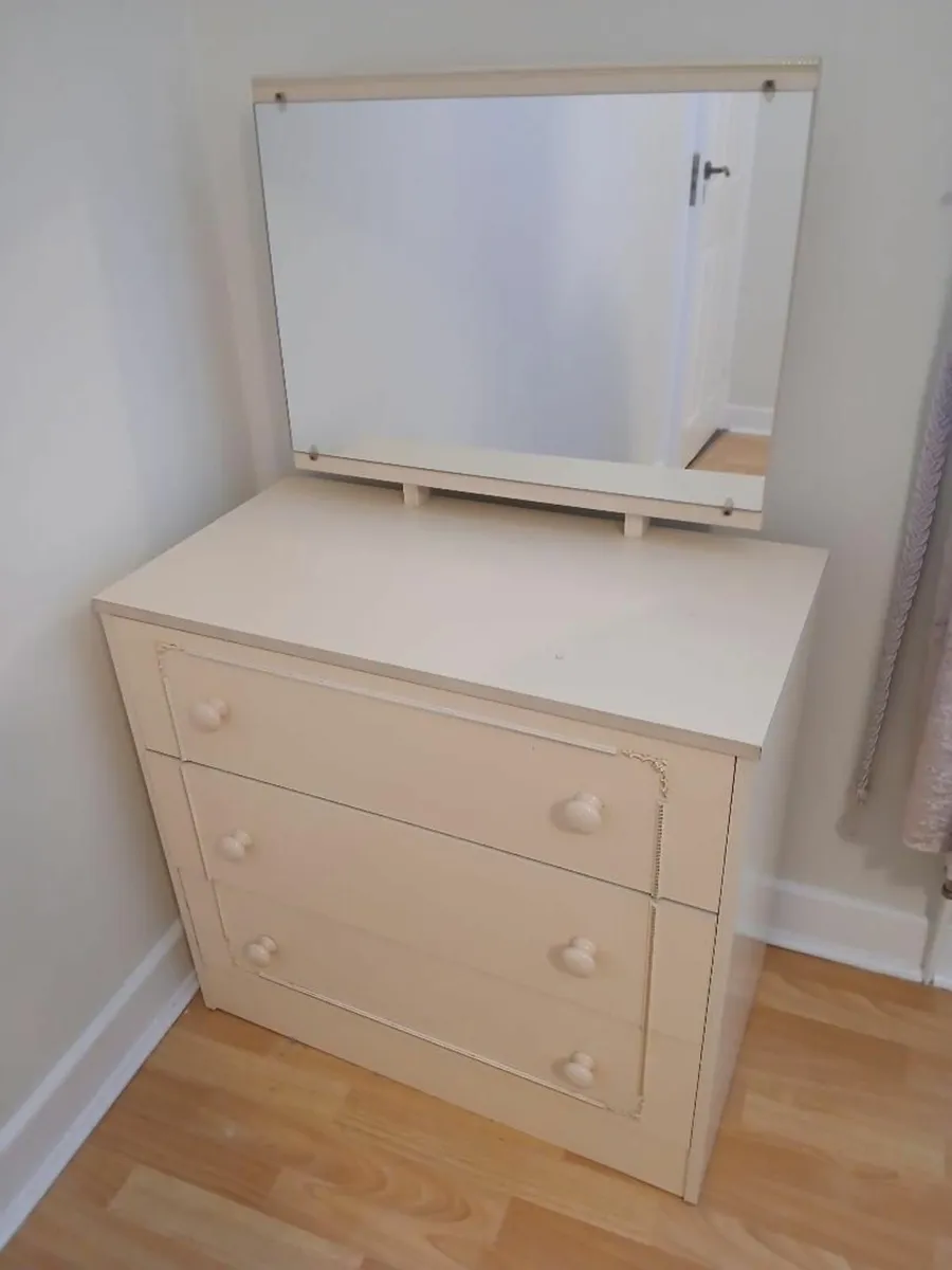 Furniture - Image 3