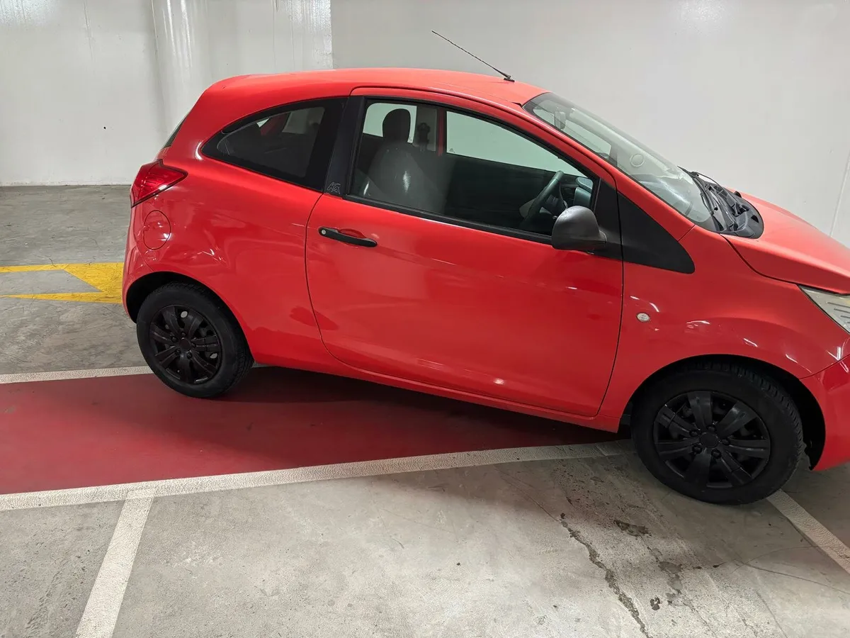 Ford Ka very low km - Image 4