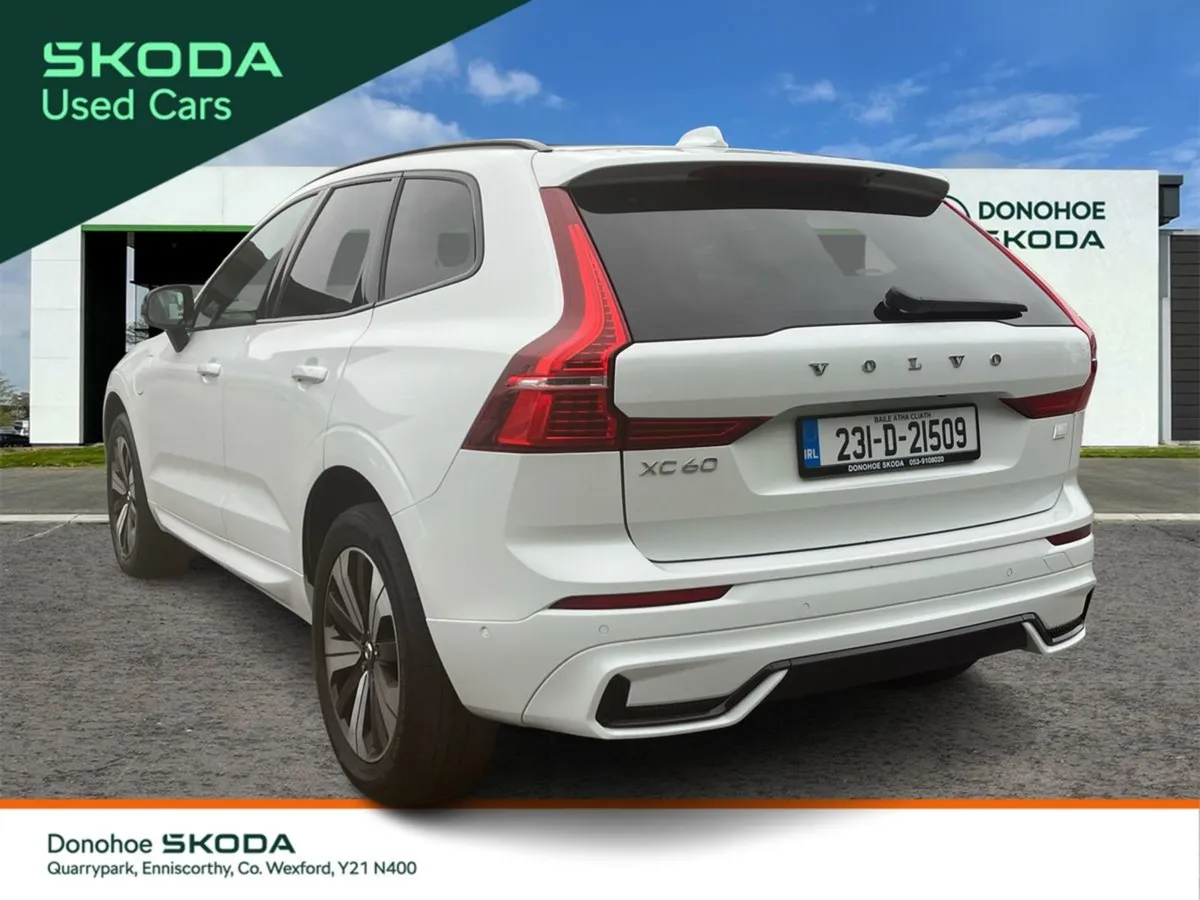 Volvo XC60 T6 Recharge Phev 350hp AT8 Plus Dark - Image 4