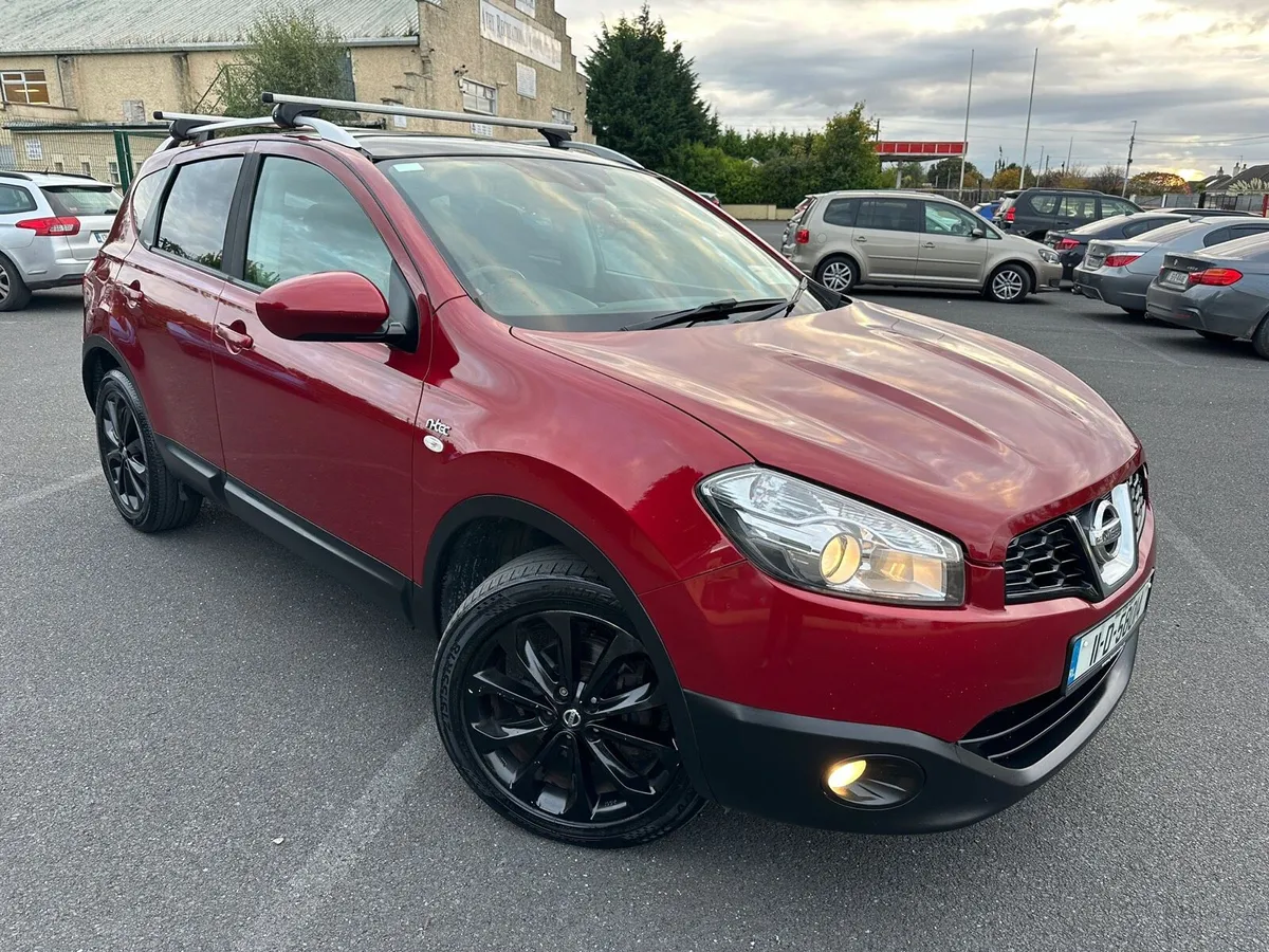 Nissan Qashqai 2011 panoramic sunroof - Image 2
