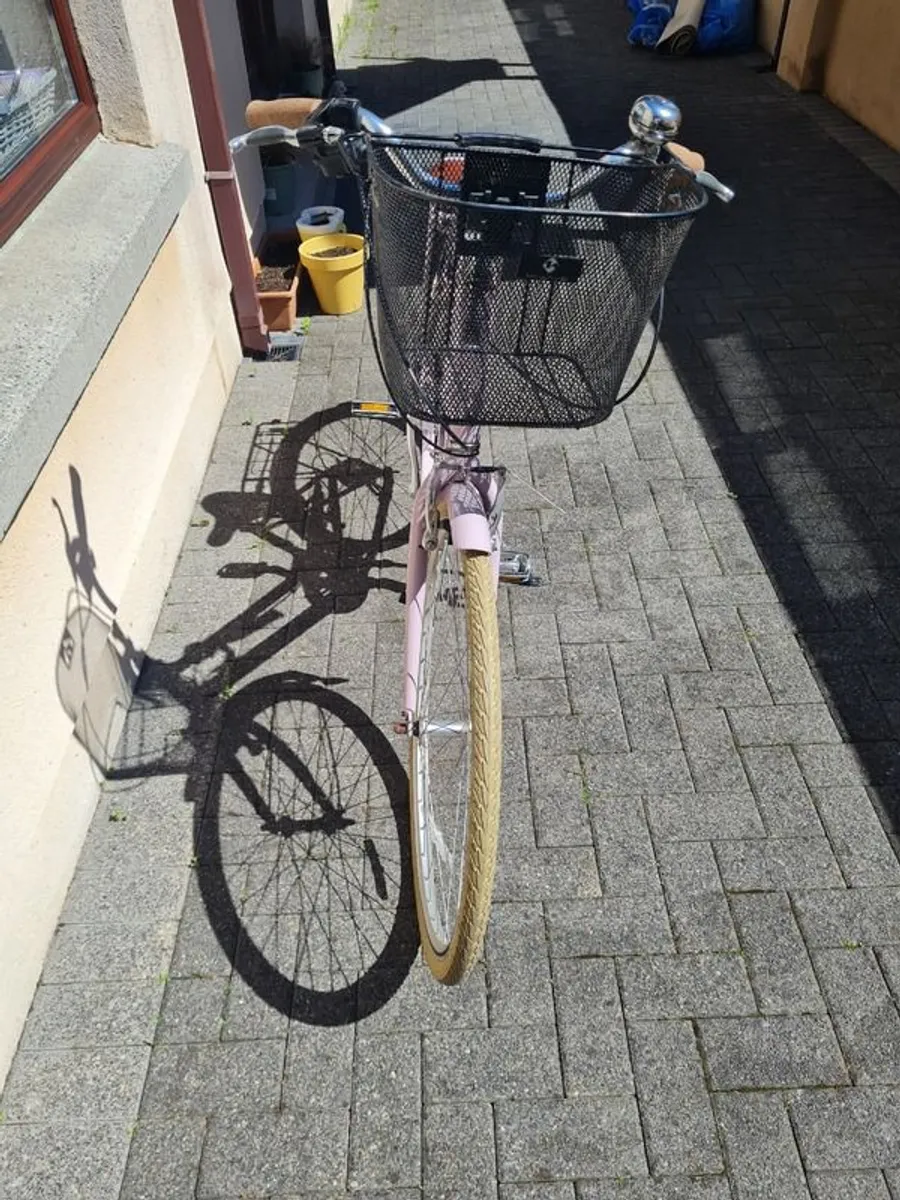 Ladies Forme Harrington bicycle - Image 4
