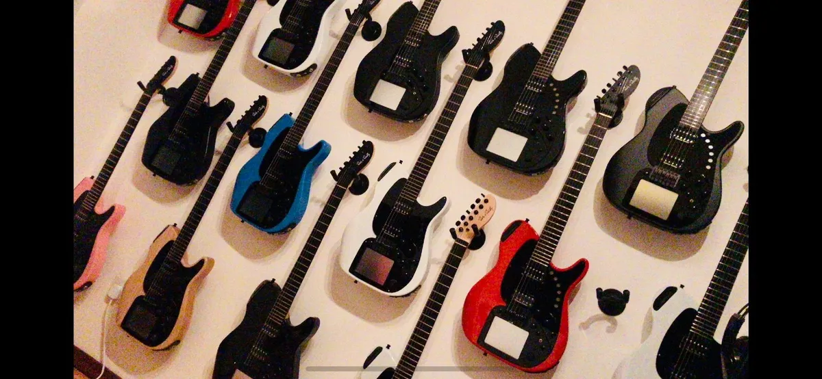 BMW 3-Series 2004 - Image 4