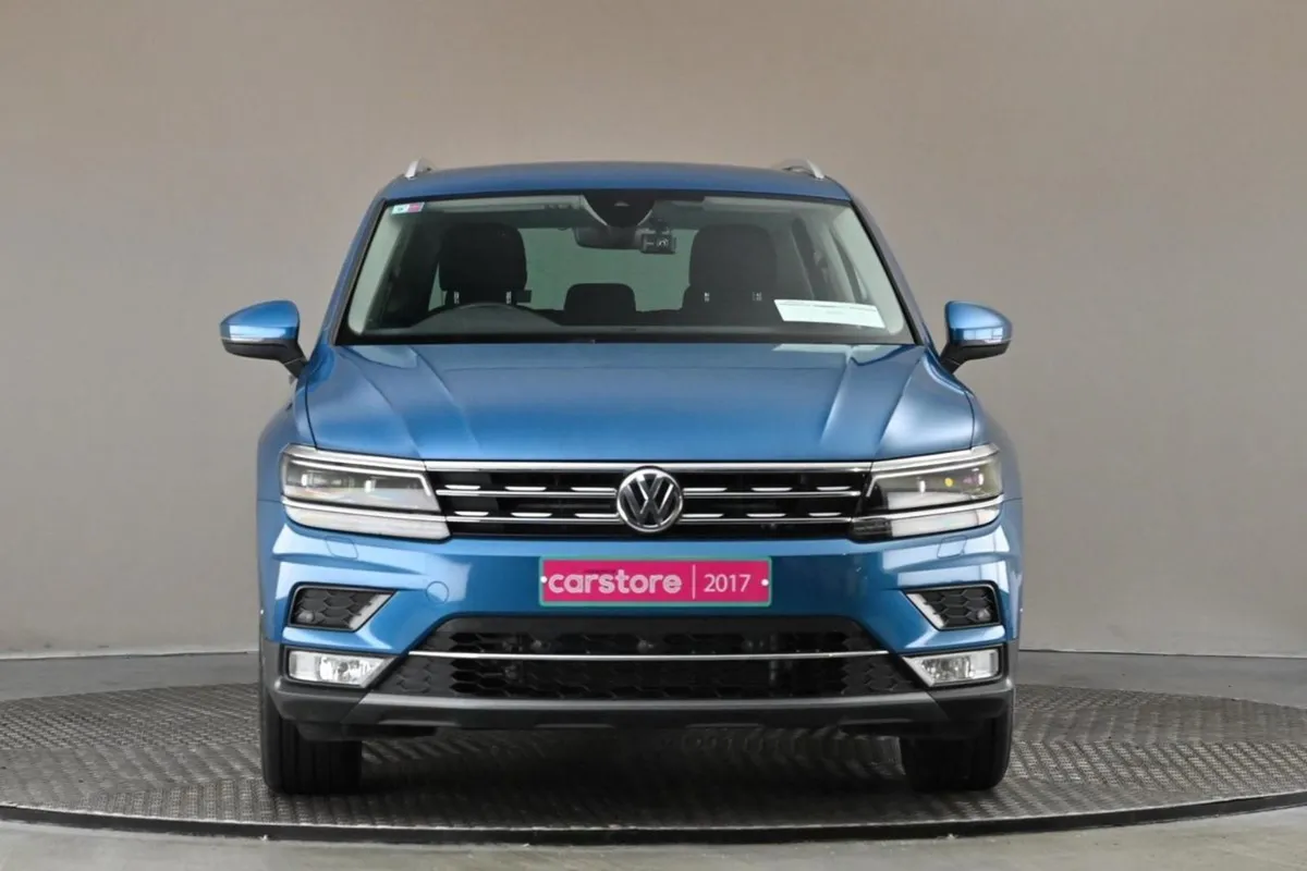 Volkswagen Tiguan 1.4 TSI DSG Highline  360 PAN C - Image 2