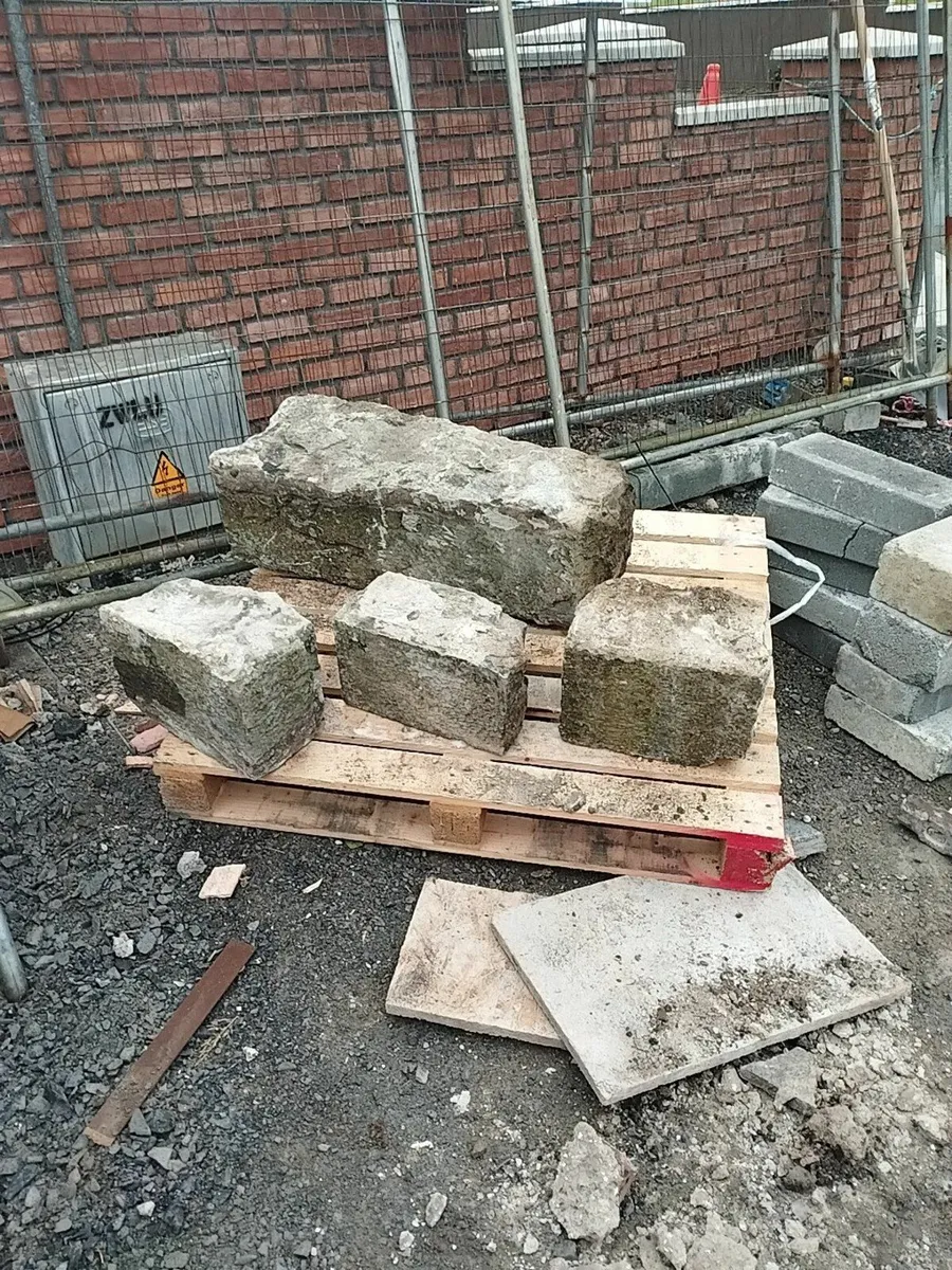 cut stone.cast iron bends/window weights - Image 1