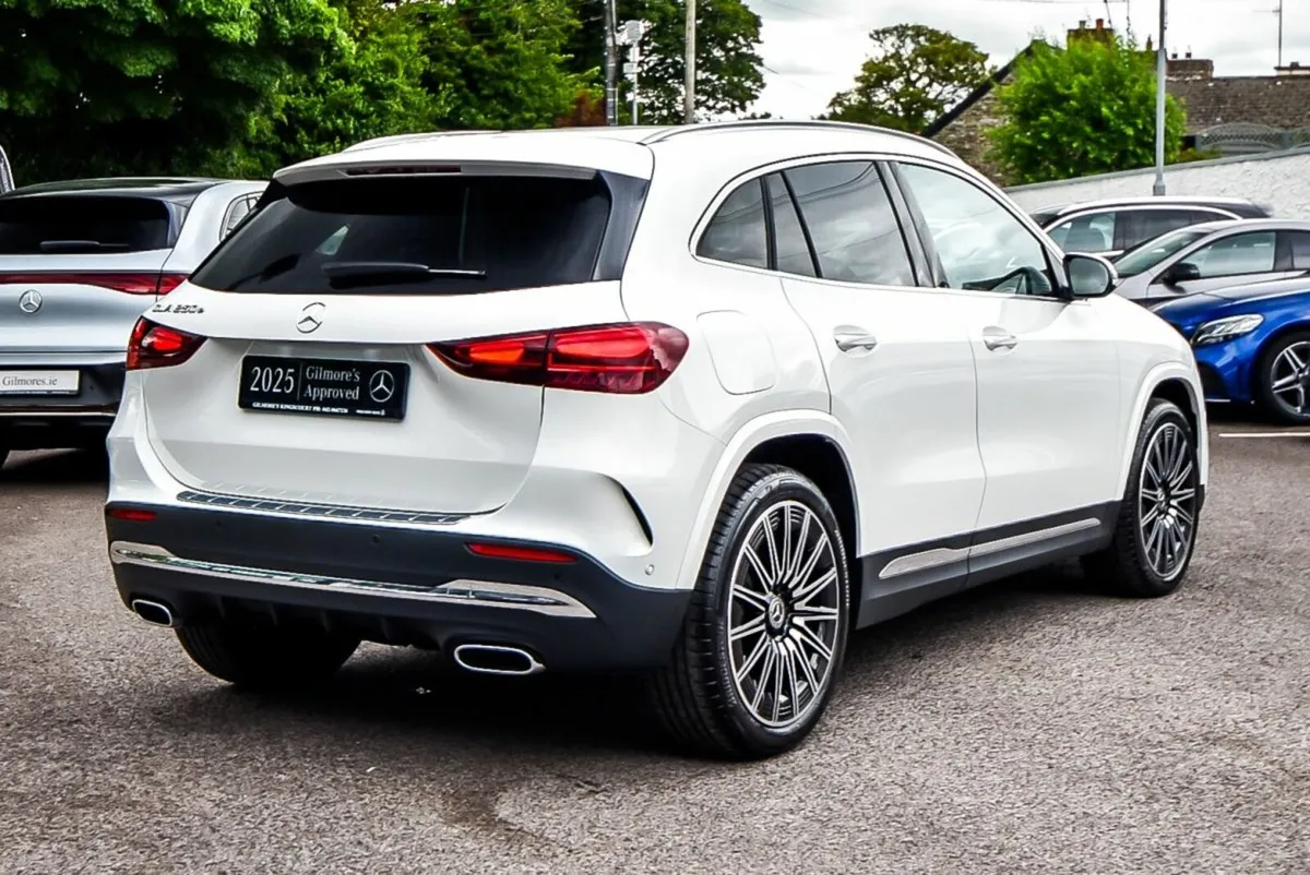Mercedes-Benz GLA 250e AMG Premium 215bhp - Image 3