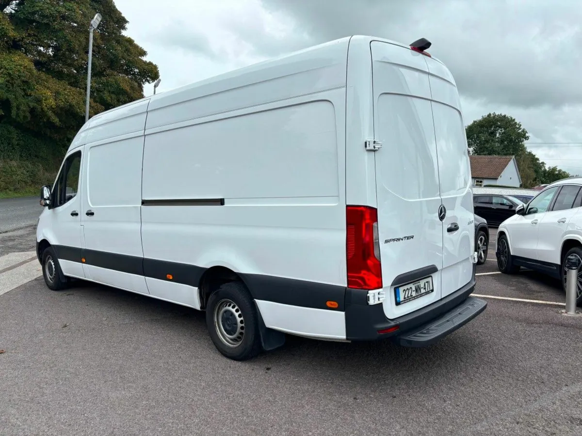 Mercedes-Benz Sprinter 317LWB HIGH ROOF - Image 3