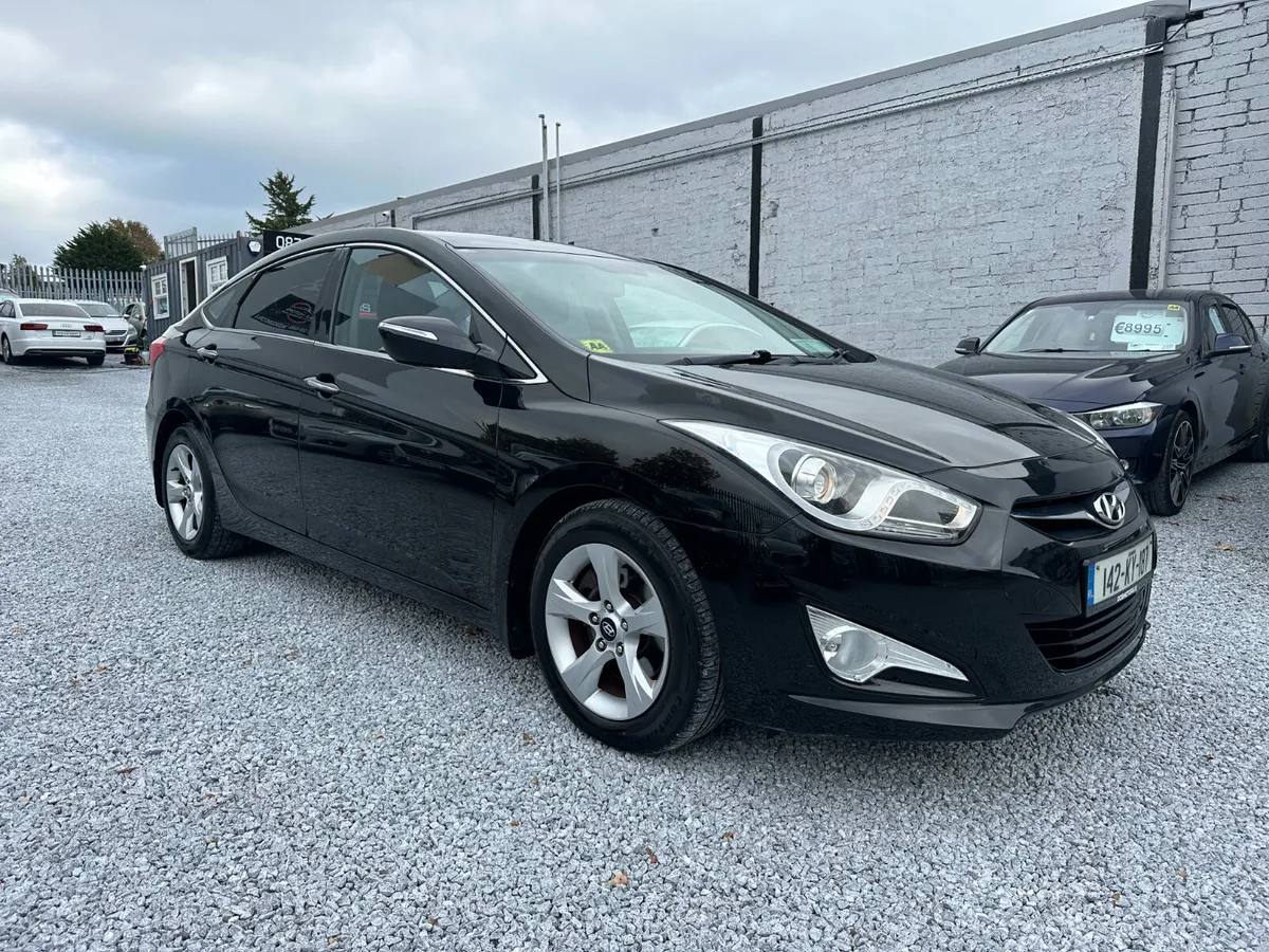 2014 (142) Hyundai i40 Executive 1.7 CRDI *AUTO* - Image 1