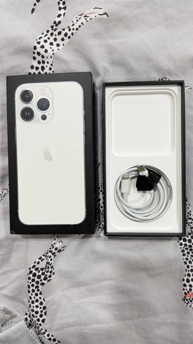 iPhone 13 Pro - Image 4