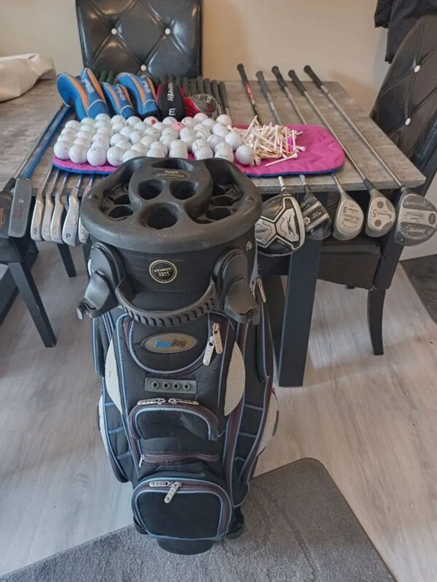A selection of golf clubs bag and Golf balls - Image 2