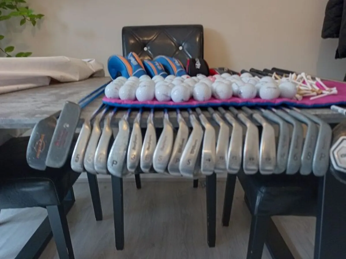 A selection of golf clubs bag and Golf balls - Image 4