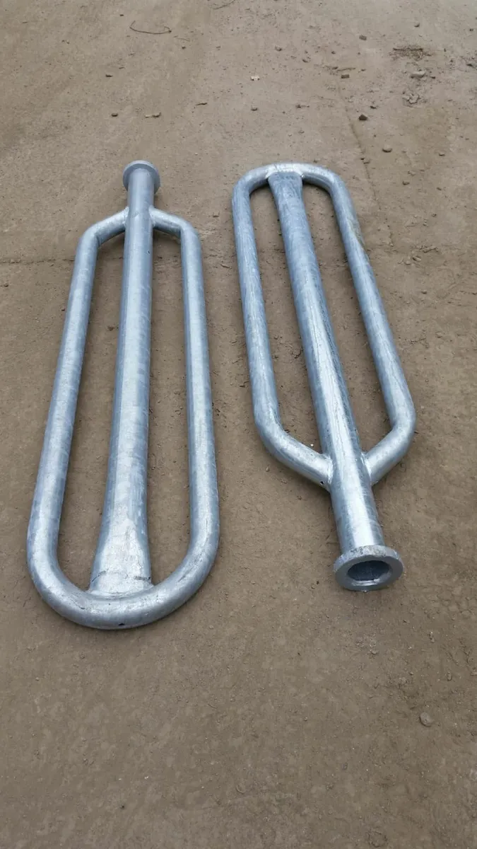 Bale Paddles - Image 1