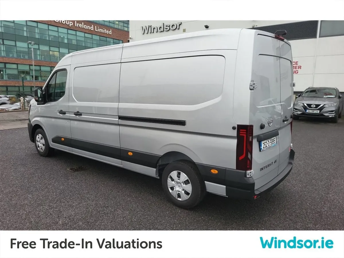 Nissan Interstar L3h2 FWD 130 SV Premium plus Vat - Image 3