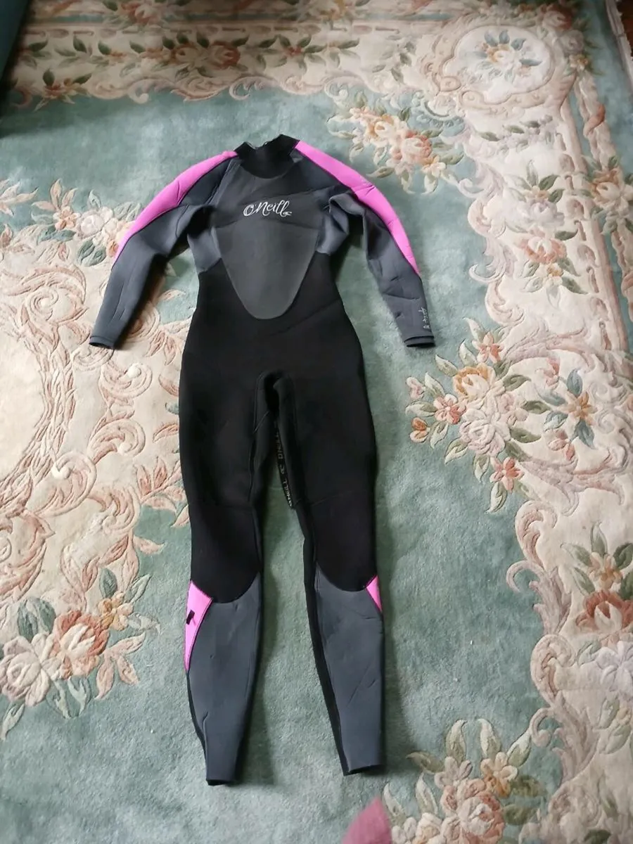 4.3 mm ladies wetsuit - Image 2