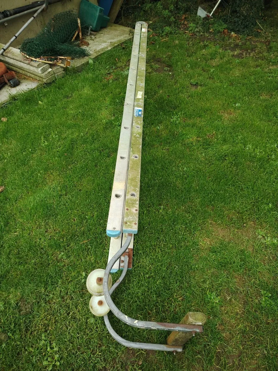 Roofing ladder - Image 2