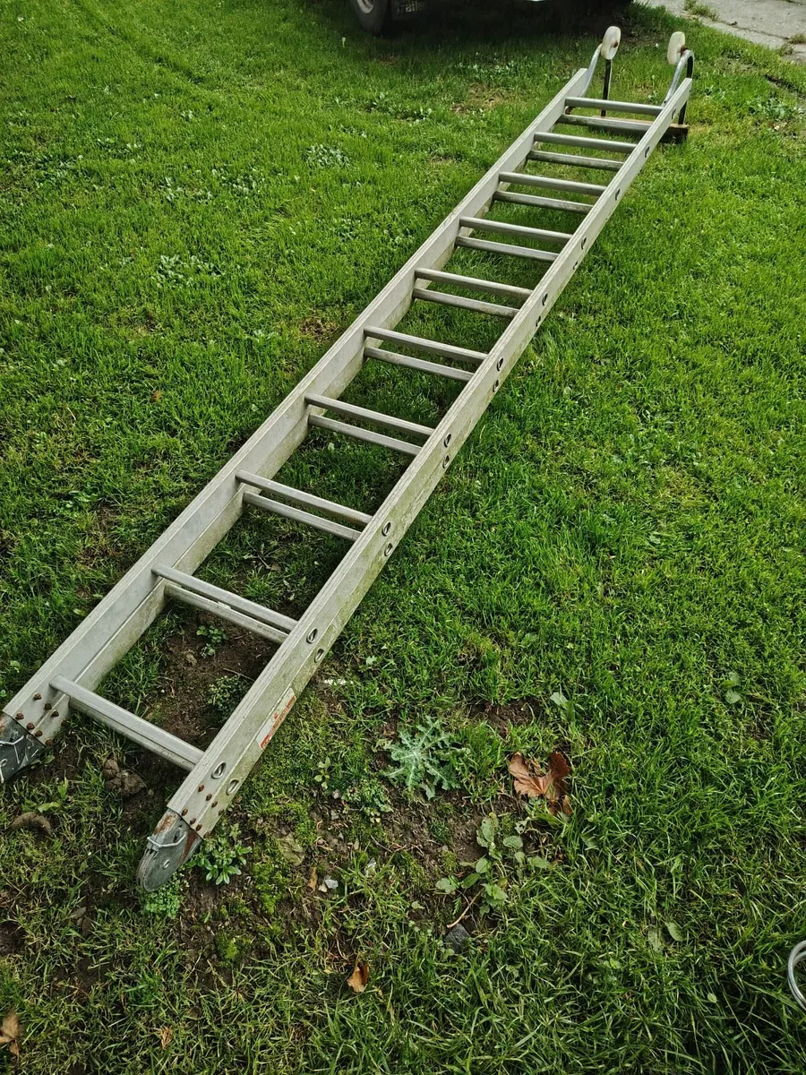 Roofing ladder - Image 3