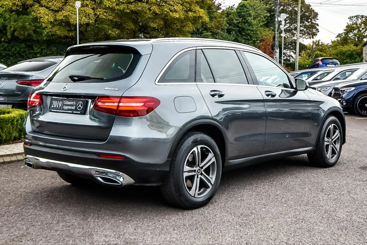 Mercedes-Benz GLC 220d 4Matic Auto €270 tax - Image 3