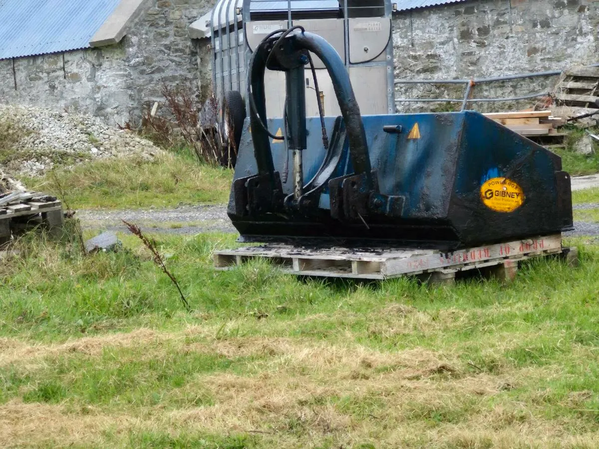 6ft GIBNEY POWER TRANSPORT BOX VG CONDITION 850ono