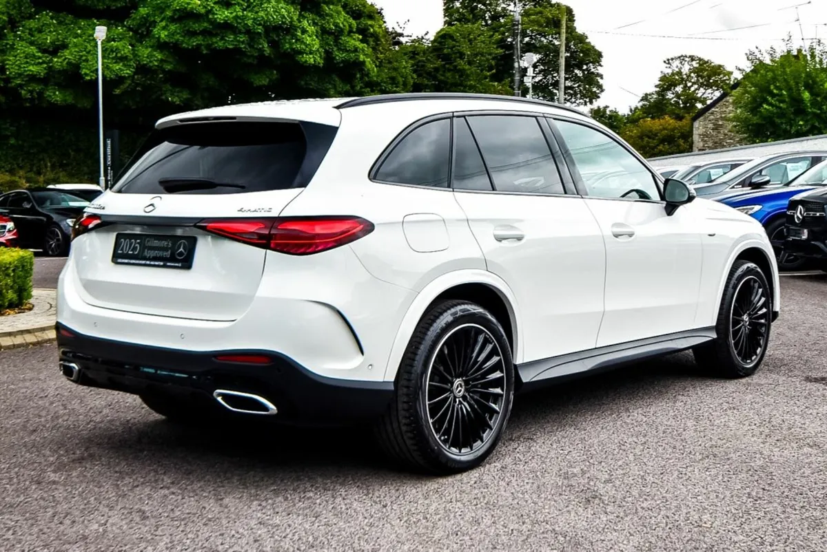 Mercedes-Benz GLC 300de Urban Night Pack 328bhp - Image 3
