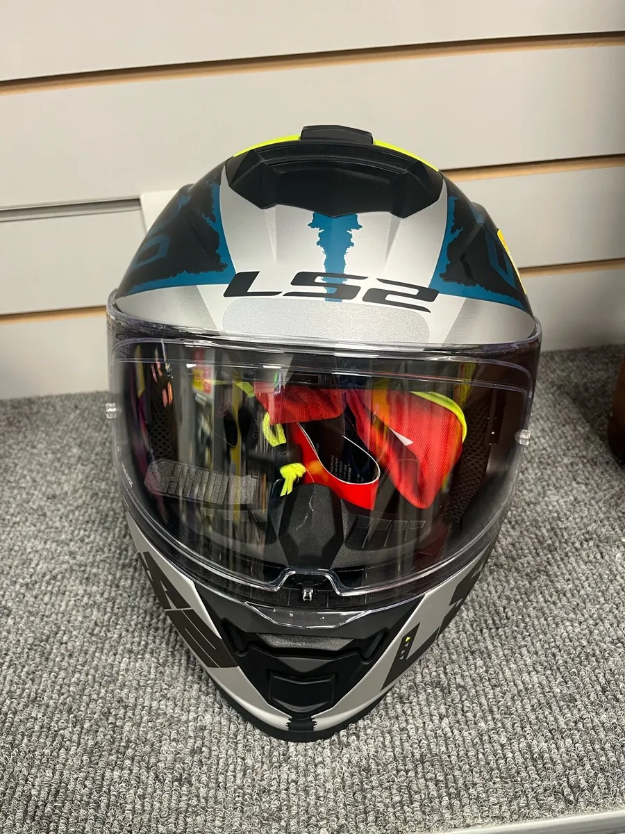 LS2 Storm Ff800 Motorcycle Helmet - Image 2