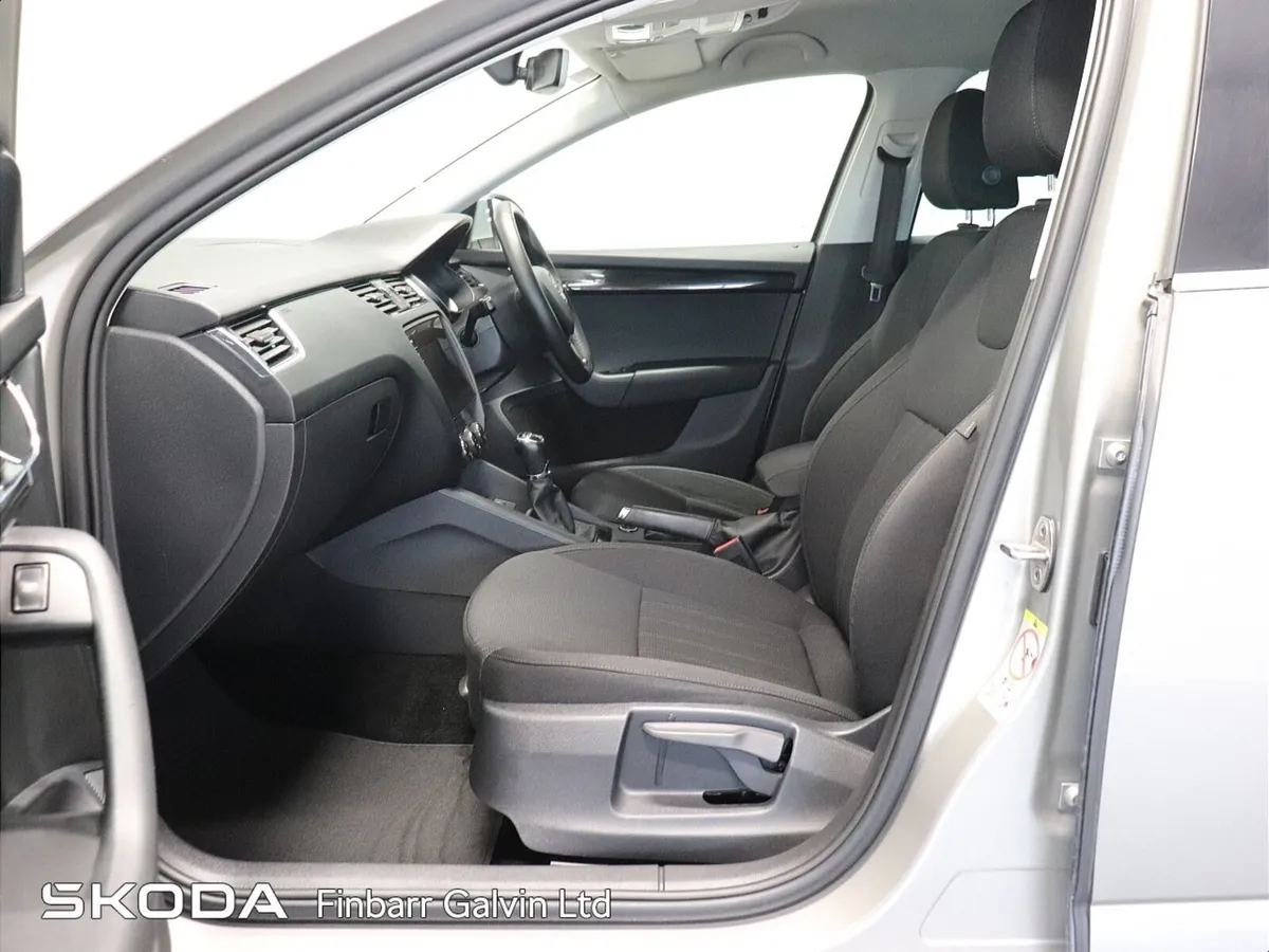 Octavia 1.6 TDI STYLE - Image 4