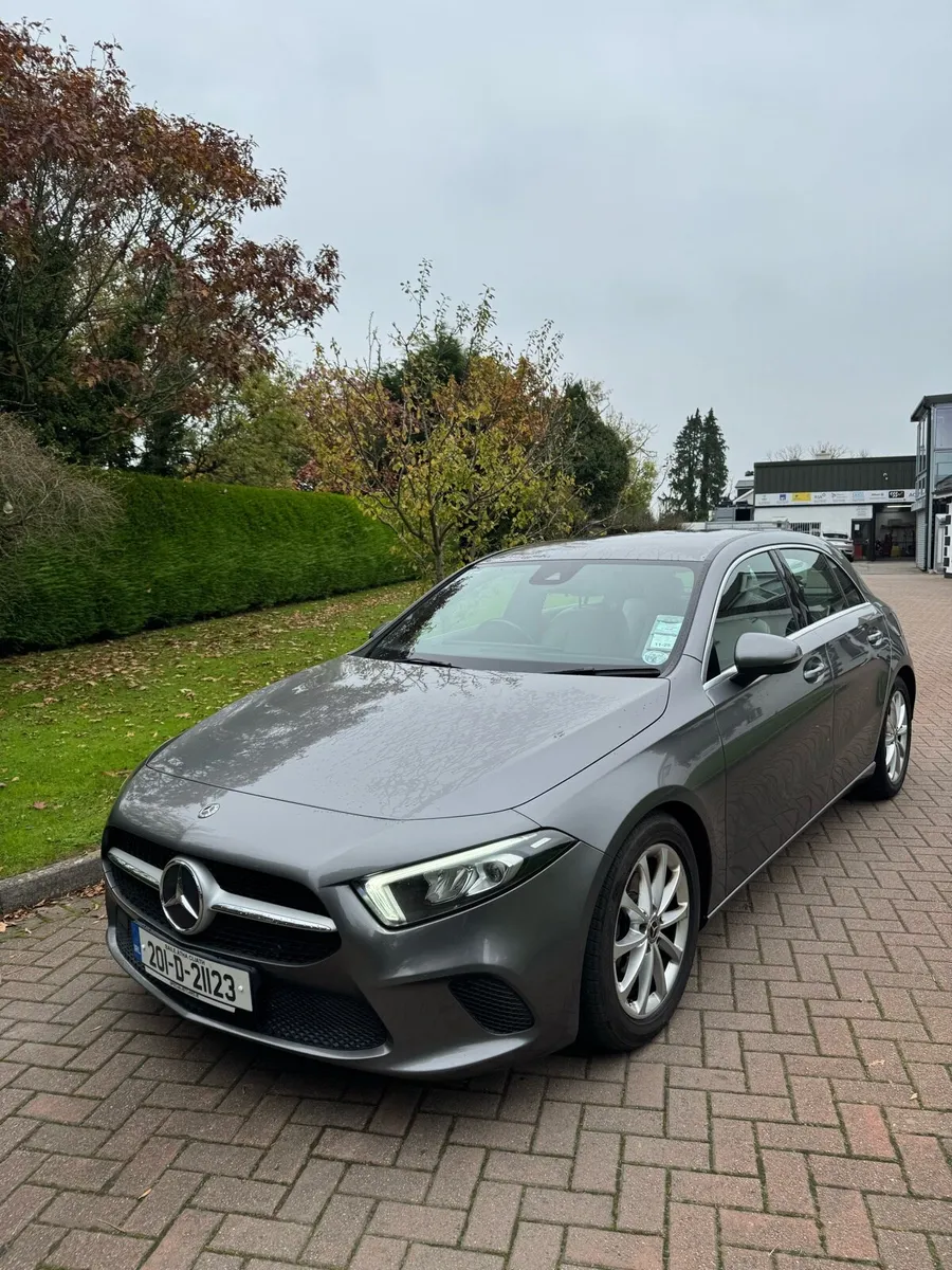 Mercedes Benz A180 D - Image 2
