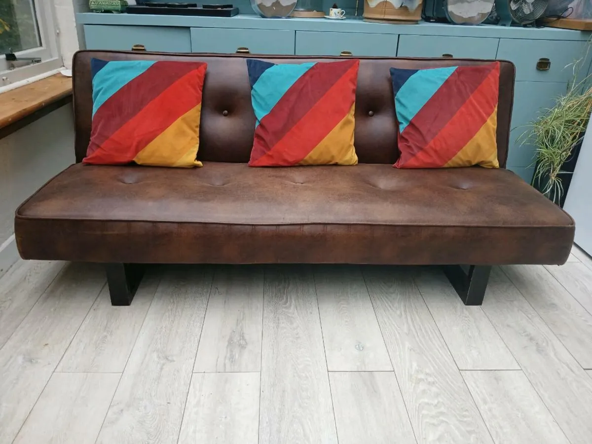 Clic clac sofa bed - Image 1