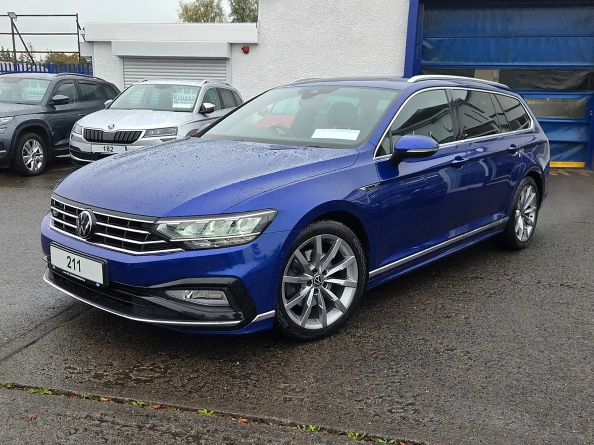 Volkswagen Passat R-LINE TDI DSG - Image 2