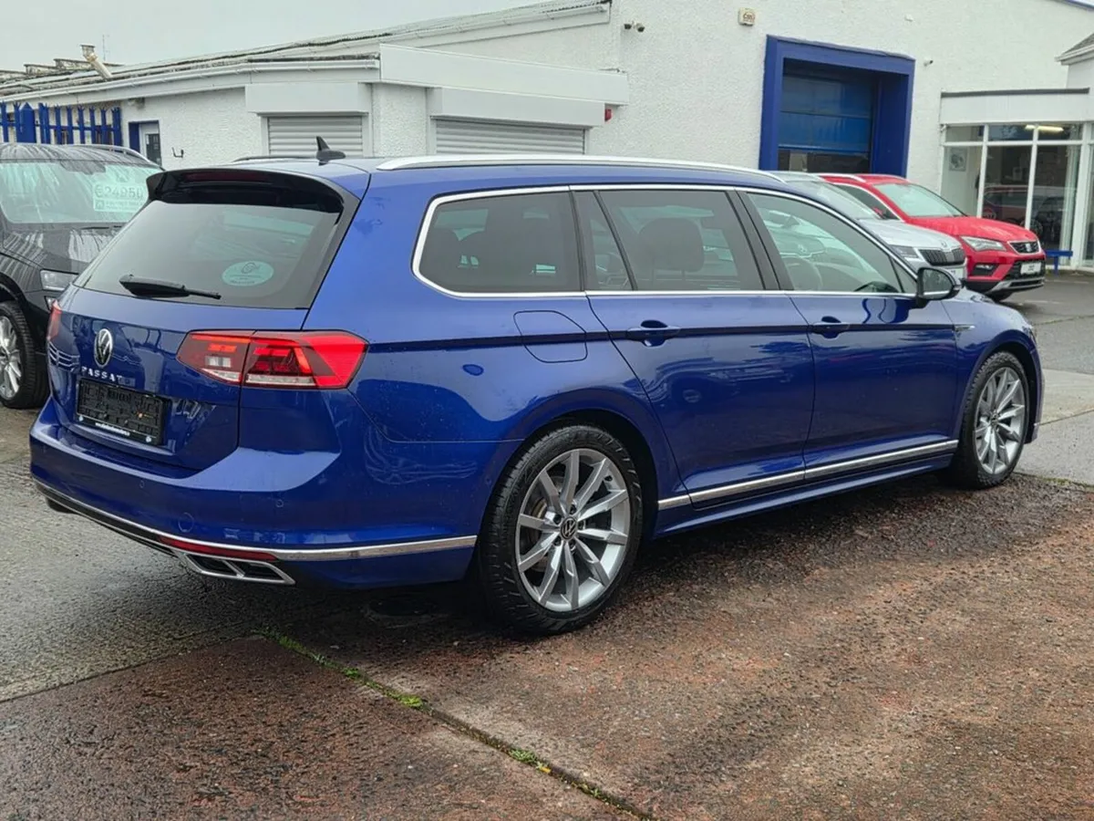 Volkswagen Passat R-LINE TDI DSG - Image 3