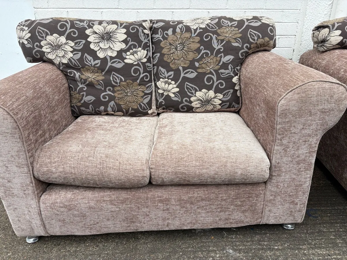 2 plus three seater couch - Image 2