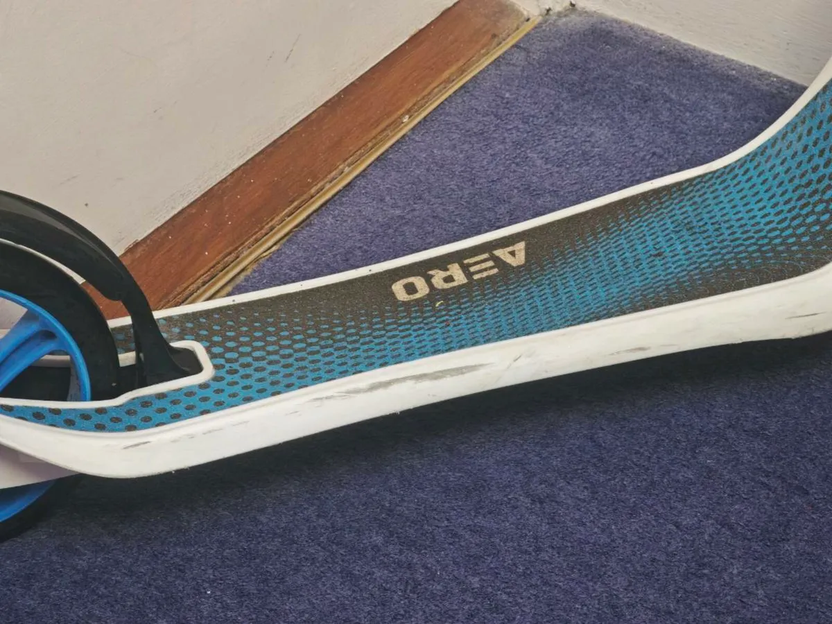 Scooter - Image 2