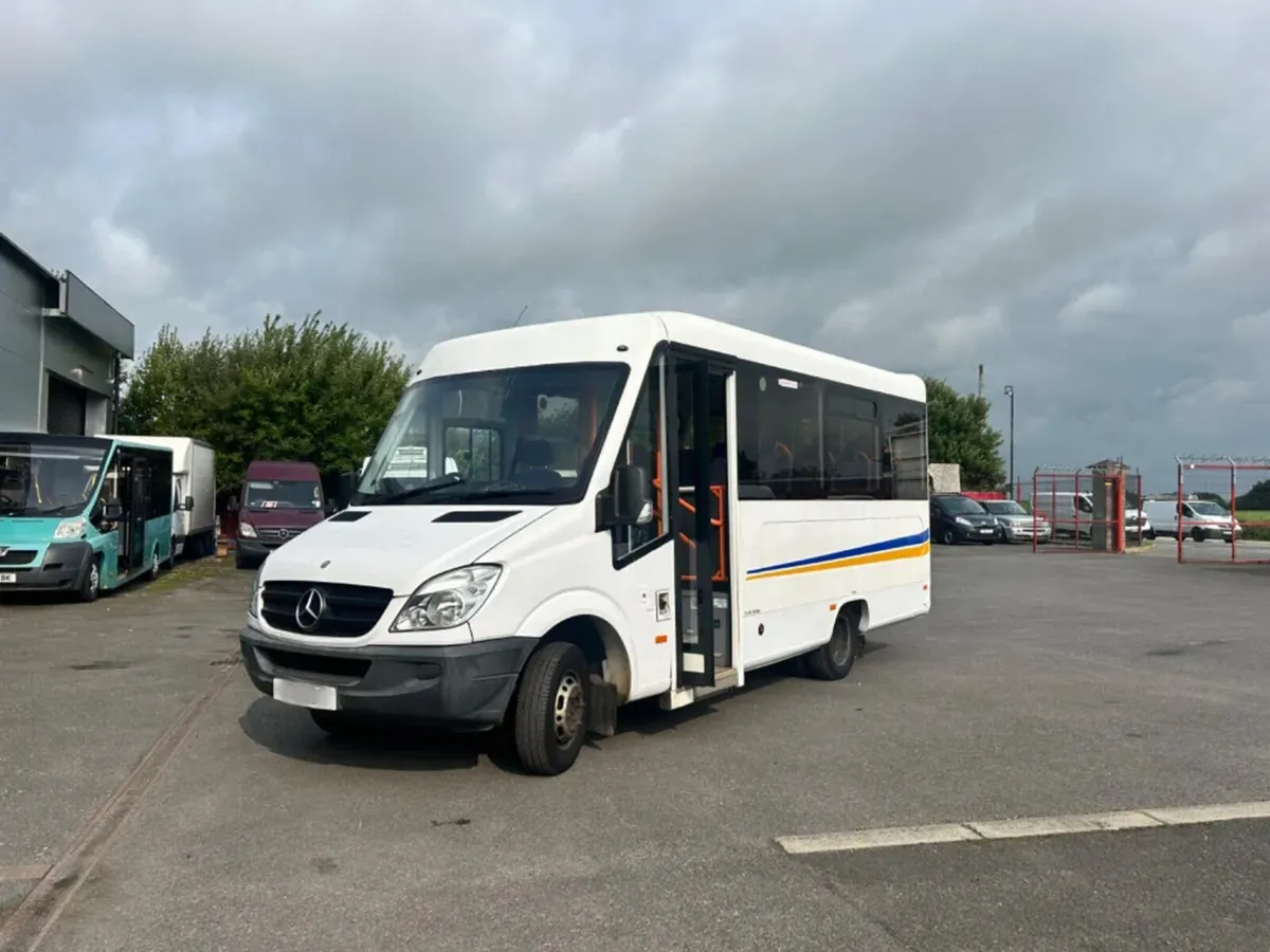 choice of Mercedes-Benz Sprinter 2011 - Image 2