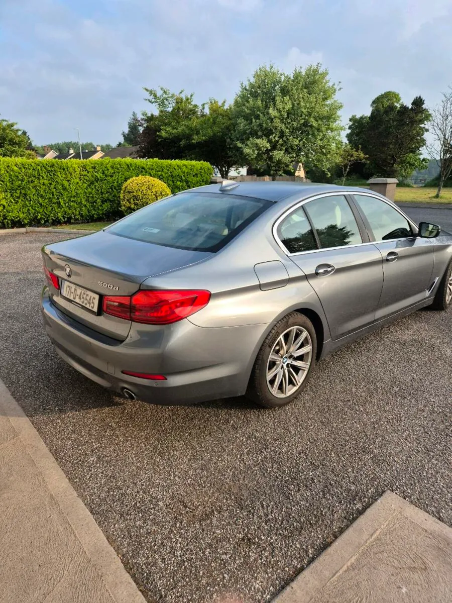 Car - Image 1