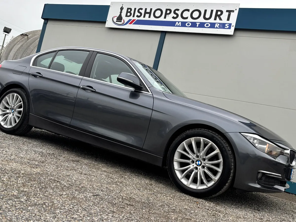 BMW 3-Series 2013 - Image 3