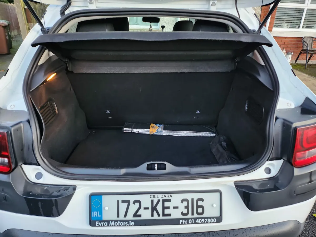 Automatic low mileage C4 Cactus - Image 4
